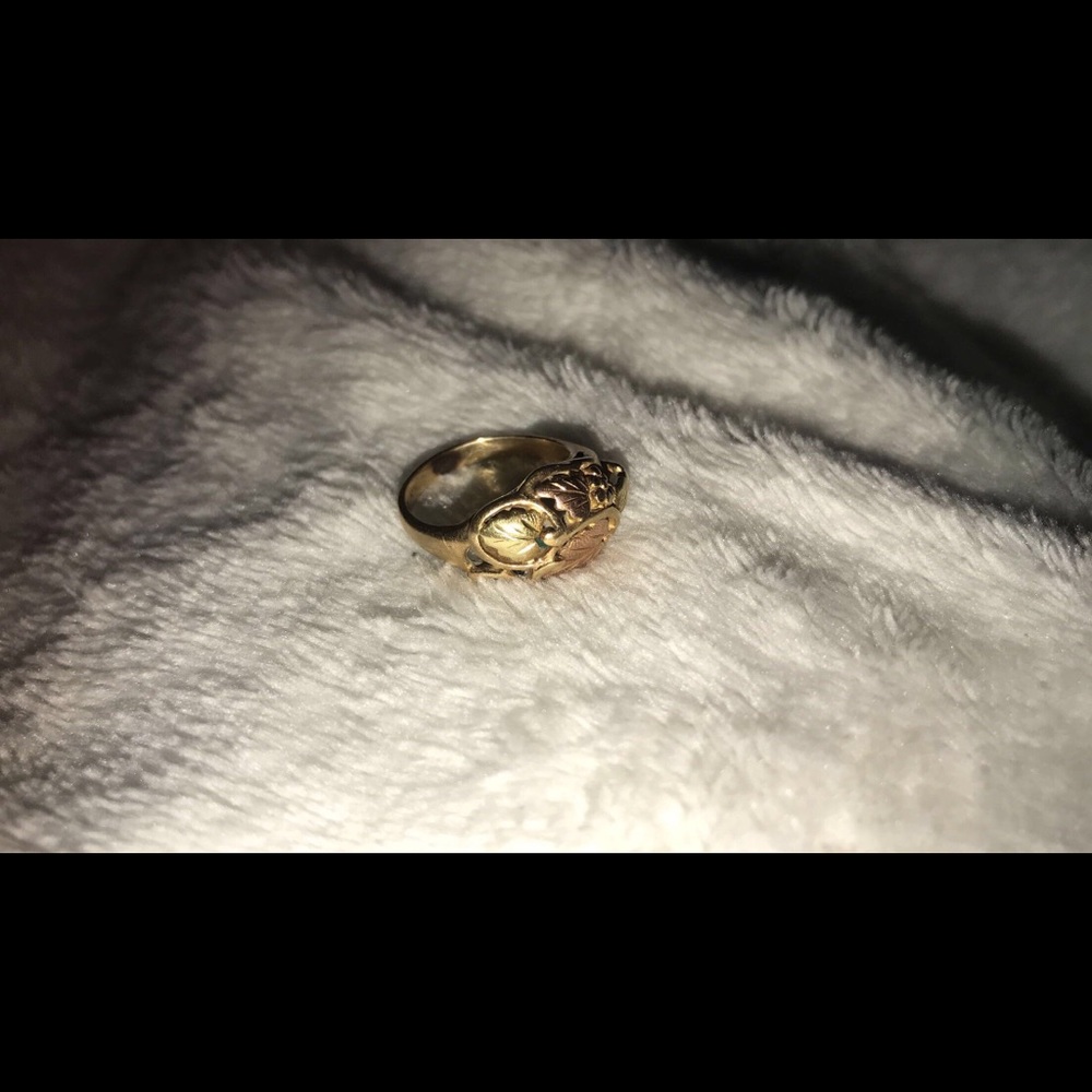 10k Gold Ring